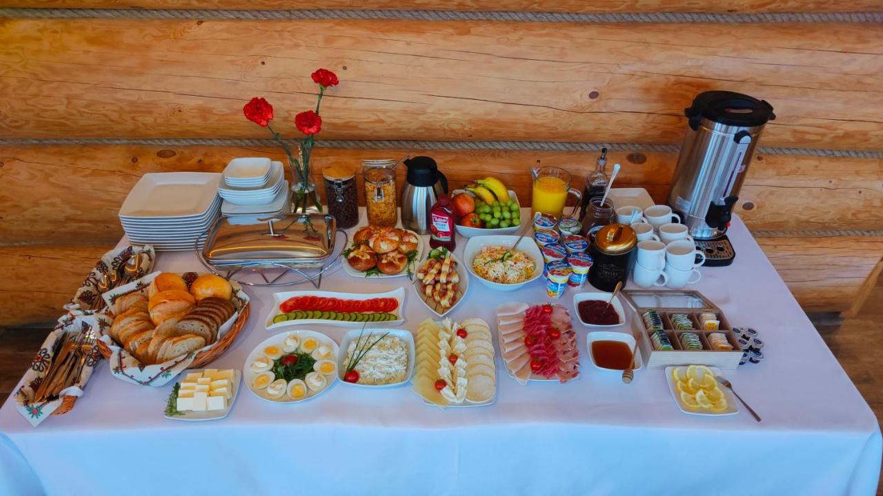 Adamowka Bed & Breakfast