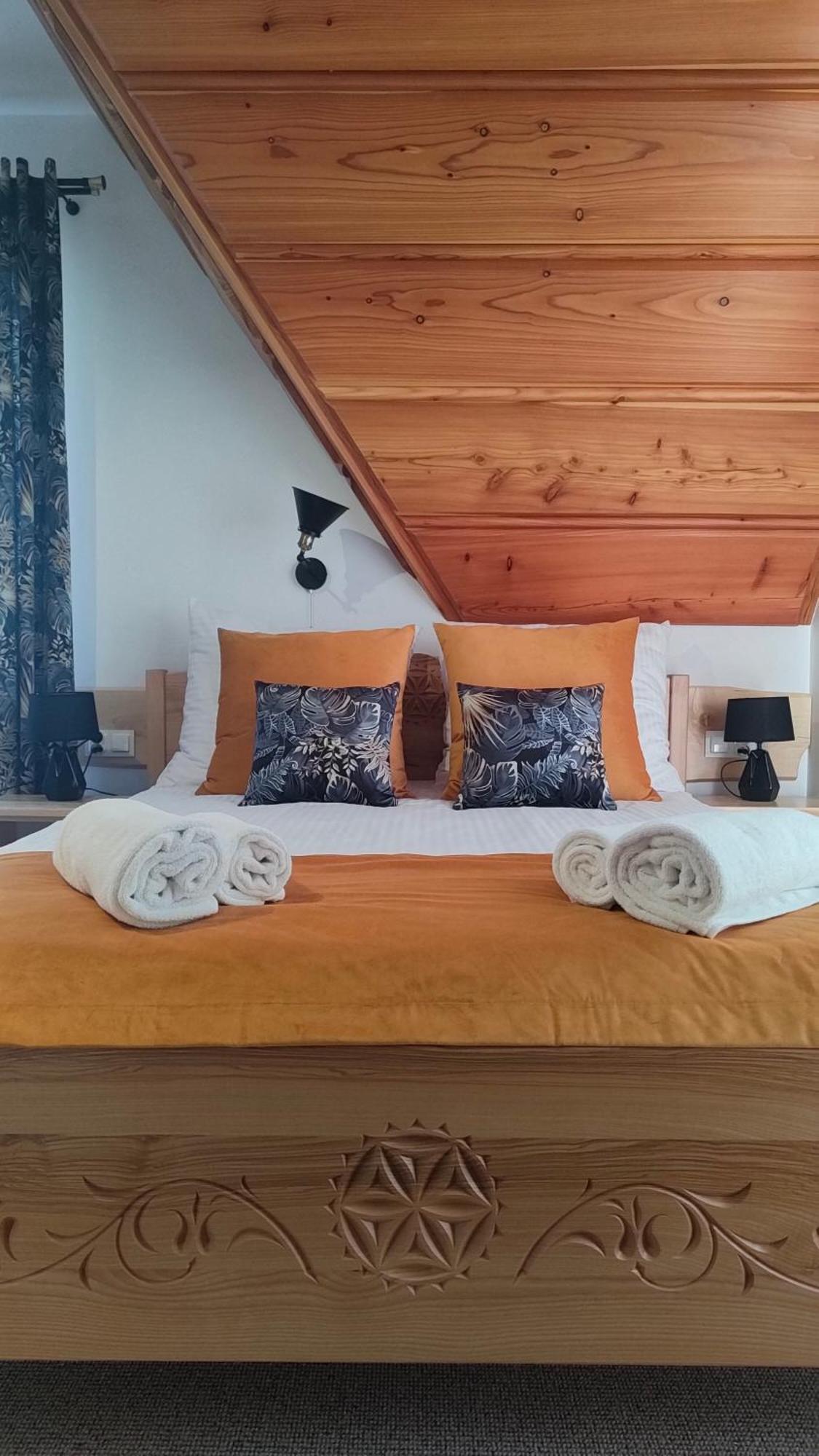 Adamowka Bed & Breakfast